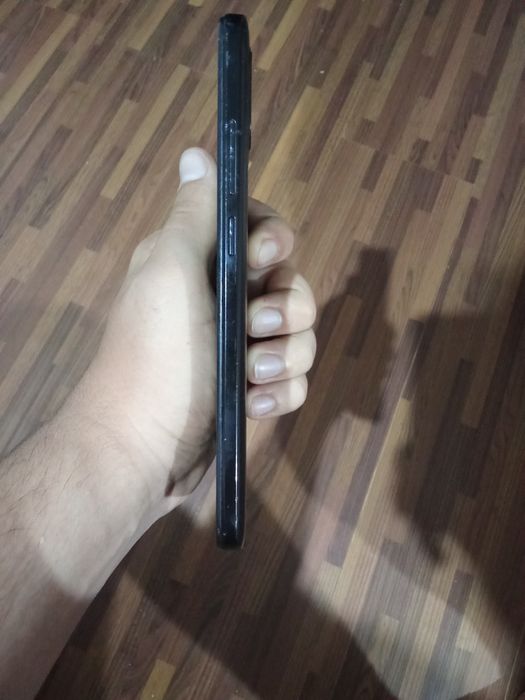 Vând Redmi A2 65 GB spațiu GB RAM