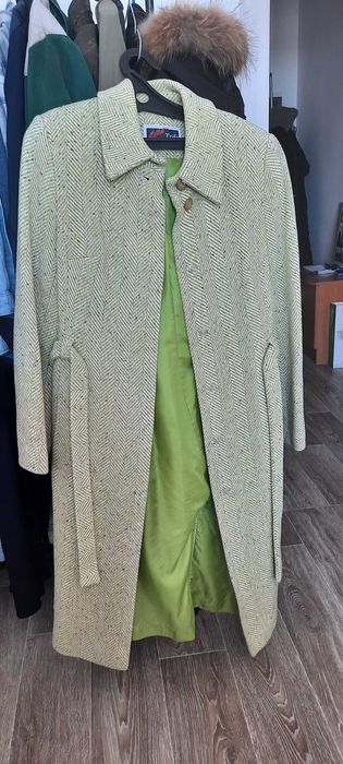 Пальто шерстяное р.48-50