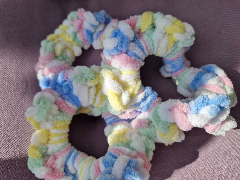 Ръчно изработена чанта CANDY и скрънчи