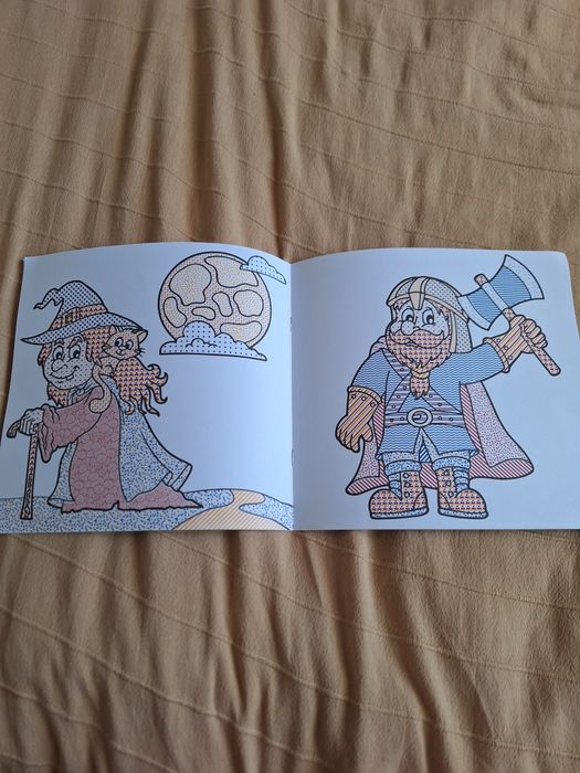 Книжки за оцветяване с вода