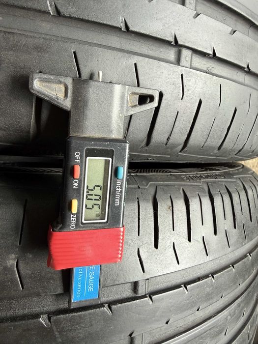 4x Anvelope Vara 215/55 R17 Seal - Continental  Conti Premium Contact