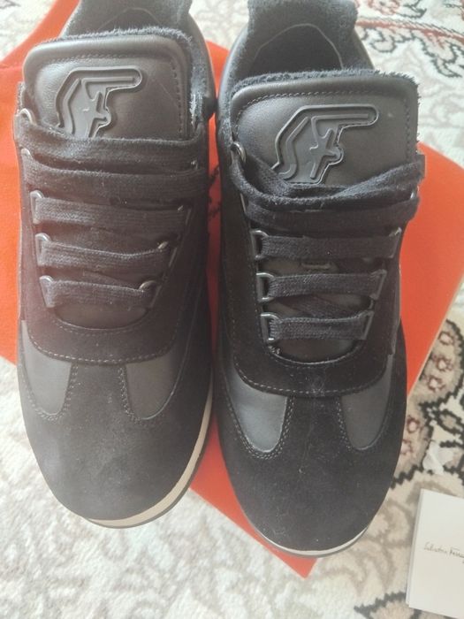 Кроссовки мужские 39 размер