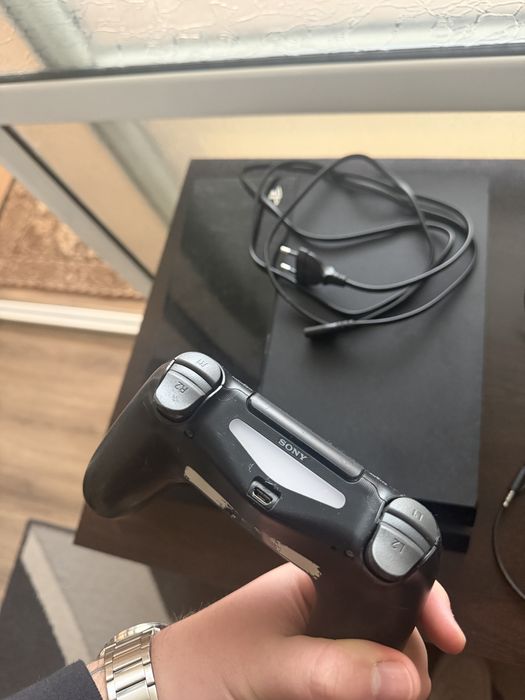 Playstation 4 1tb плейстейшън 4