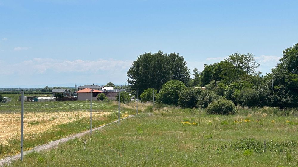 Продавам УПИ - парцел за жилищно строителство в Божурище