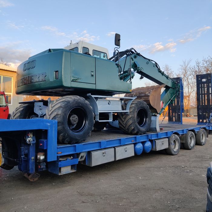 Inchiriez  excavator pe senile și  pneuri