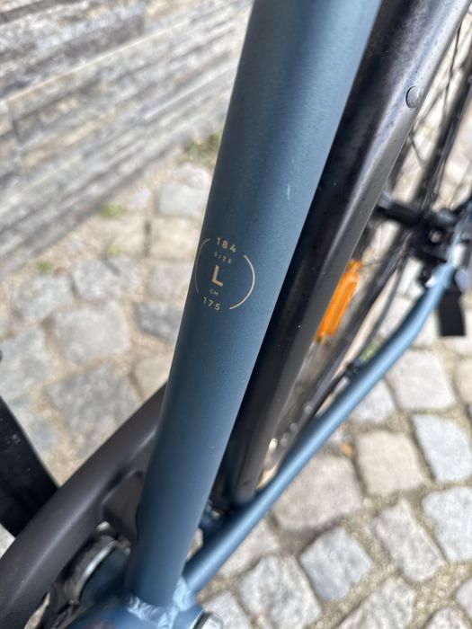 Градски велосипед Elops LONGUE DISTANCE 900 размер: 28/L