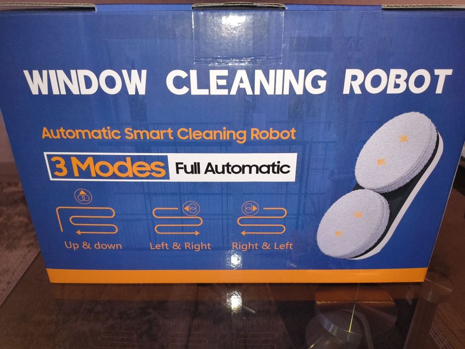 Robot de spălat geanuri