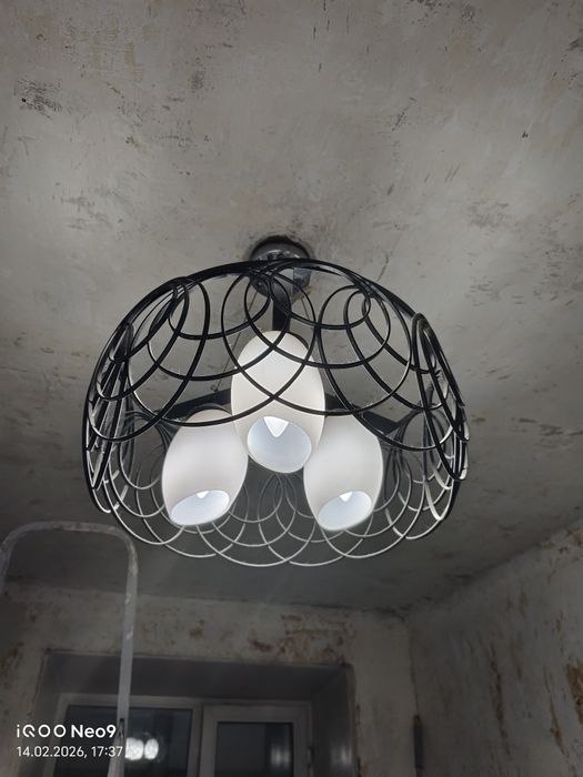Продам люстру б/у за 1 000 тенге