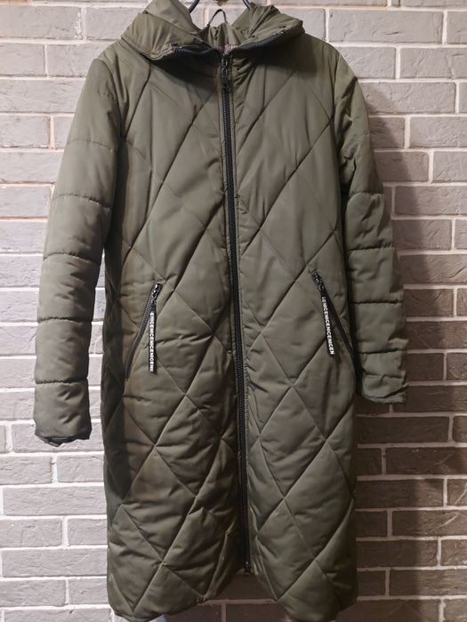 Плащ- пуховик, 46р., б/у