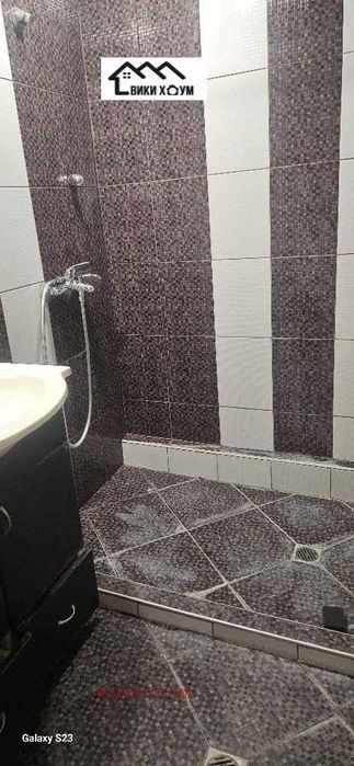 Продава 4-СТАЕН апартамент, град Варна, Базар Левски