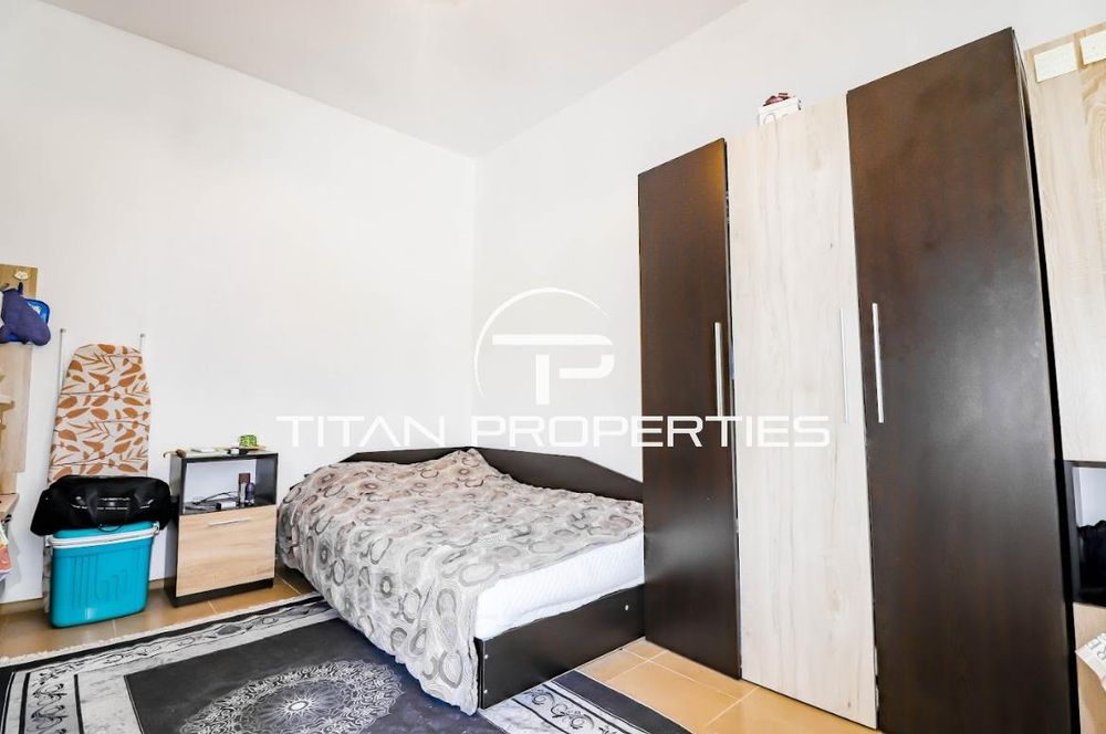 Дава се под наем Едностаен апартамент в Варна, Галата - 40 кв.м за 230 € - Снимка #2