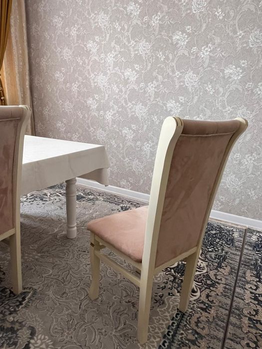 Продается стулья