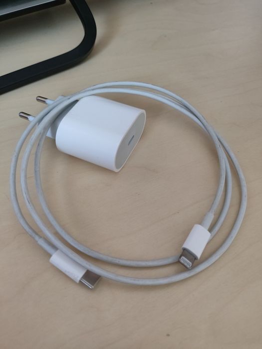 Зарядное устройство айфон lighting