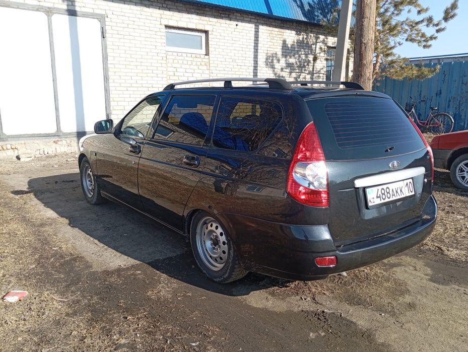 Продам Приору универсал