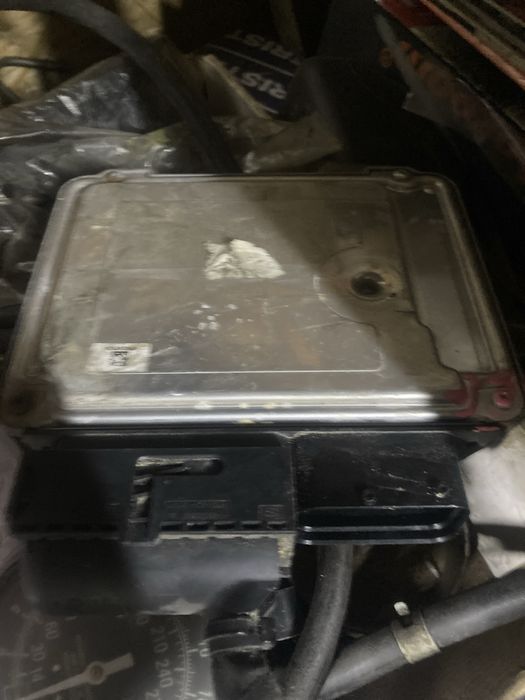 ЭБУ vw passat B7 1.4l turbo