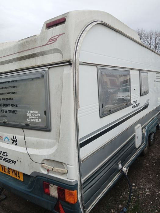 Продавам английска двуосна каравана AVONDALE Land Ranger 6,5
