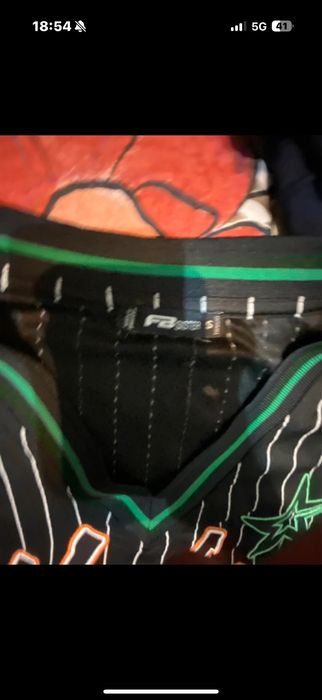 Diverse haine calitate superioara