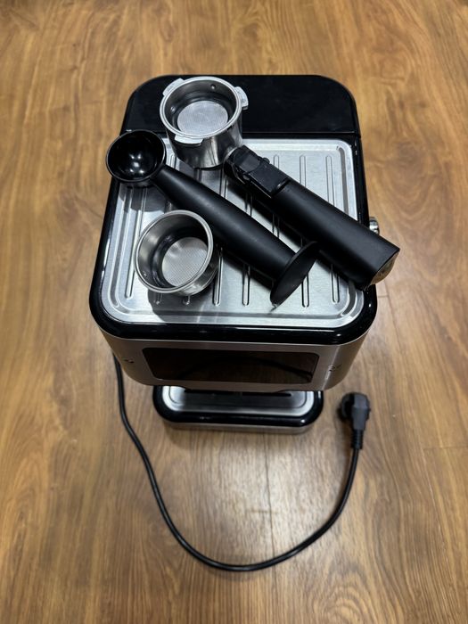 Cafetiera BEEM -CM5403EA-GS