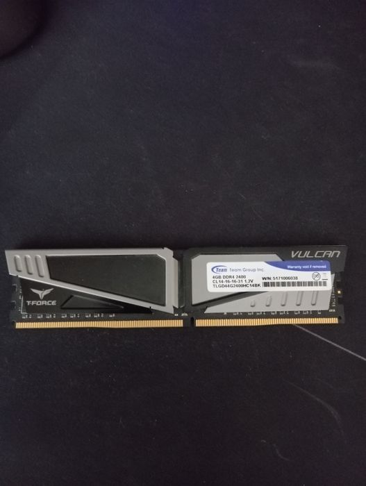 DDR 4 Озу 12 гб 8+4