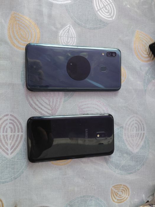 Продам телефоны Samsung