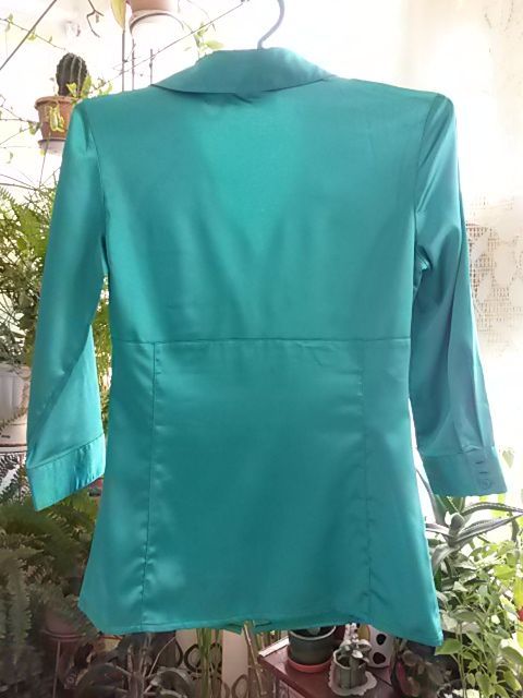 Продам  блузки..