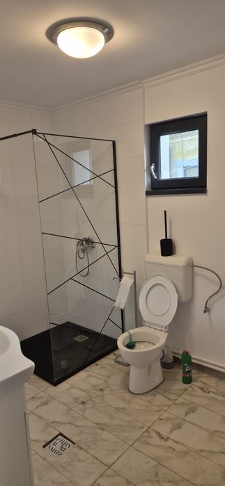 De inchiriat casa ! Accept regim hotelier !