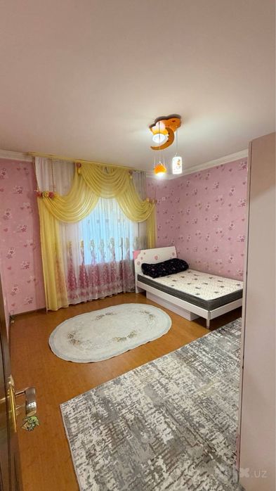 Аренда 5 комнатной квартиры, Алмазарский район Беруни