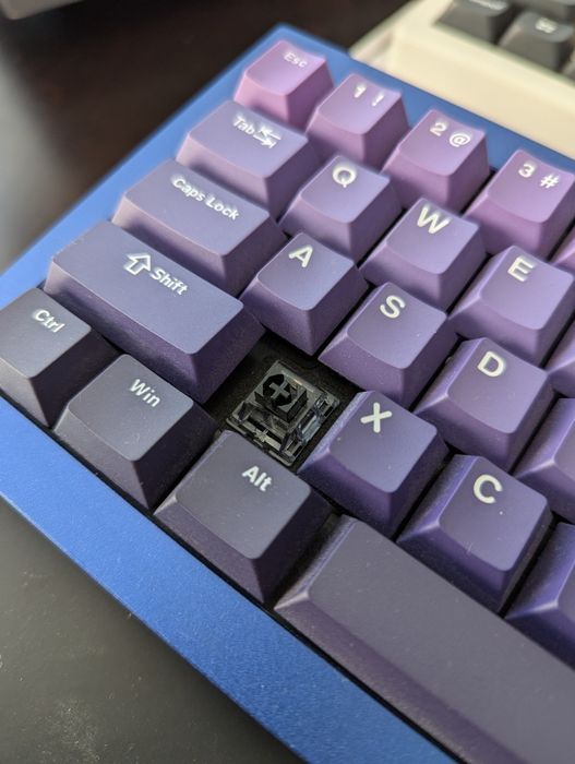 Механична клавиатура Keychron q4 Blue Custom