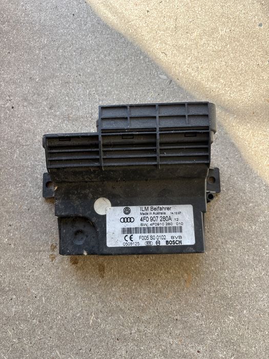 Модул борд компютър ауди а6 ц6 4ф