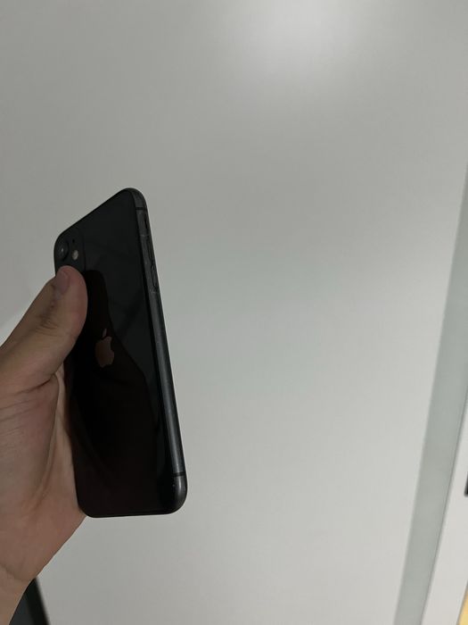 Продам Айфон 11 без ремонта