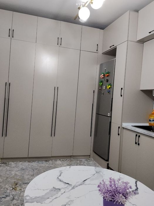 Uy sotiladi. Продается квартира