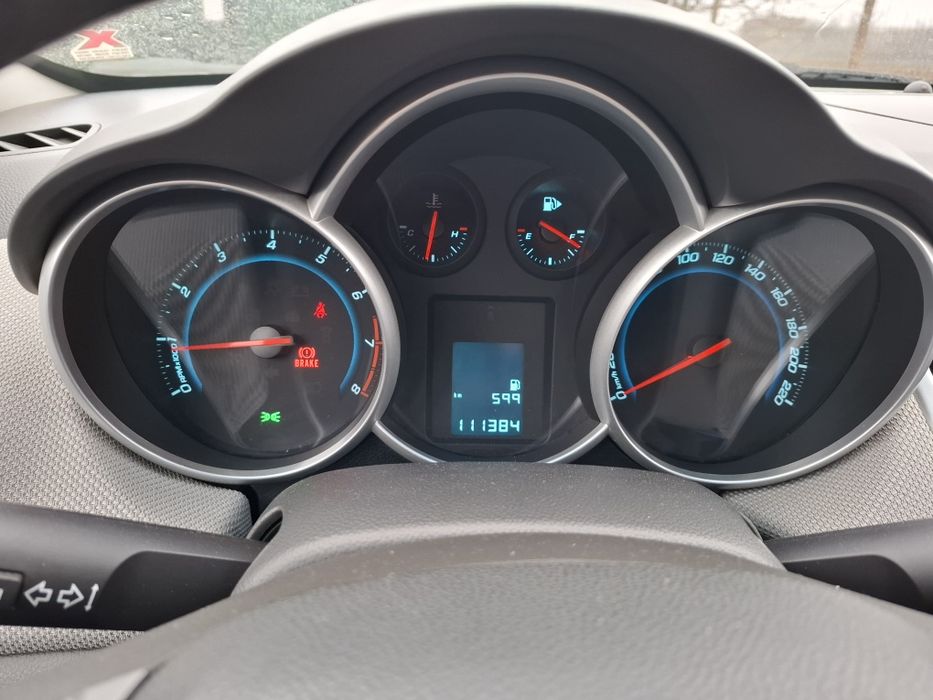 Chevrolet Cruze 2010 benzina 1.8