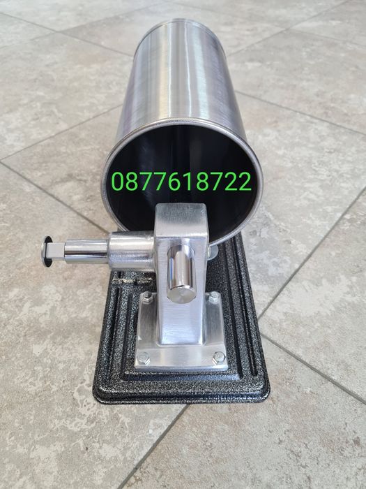 Пълначка за месо  хоризонтална 4л с метална стойка