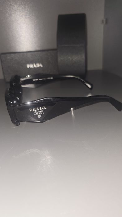 Prada и chrome hearts очила