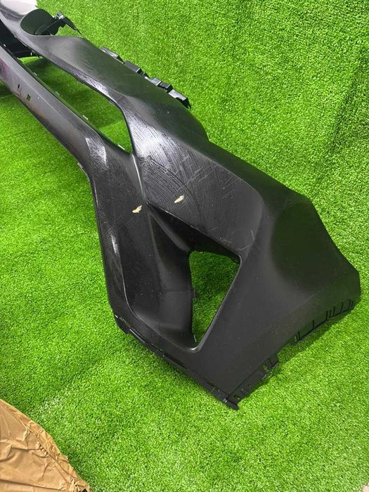 Бампер на Toyota RAV 4