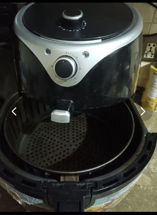 Air fryer  foarte bun