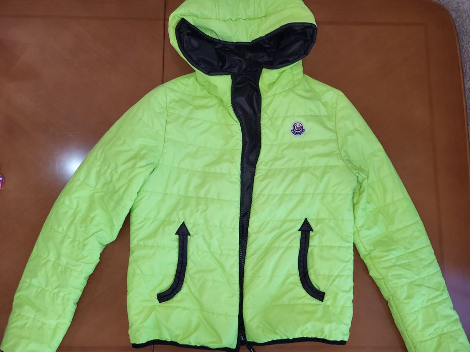 Продам куртку весна-осень