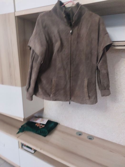 Платье ,юбки,плащи недорого