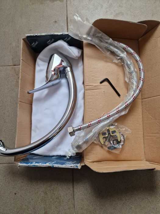 Baterie Menuet pt lavoar