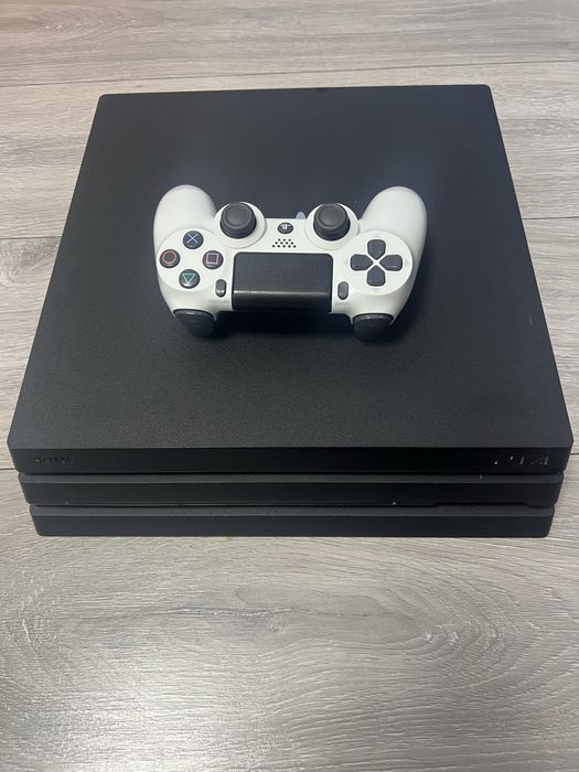 Playstation 4 Pro ( PS4 Pro) de 1000 Gb PlayStation