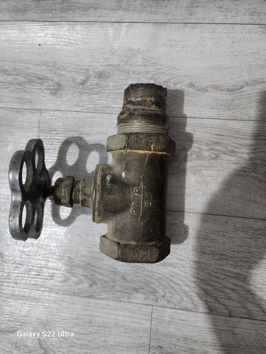Водяные советские краны на 50
