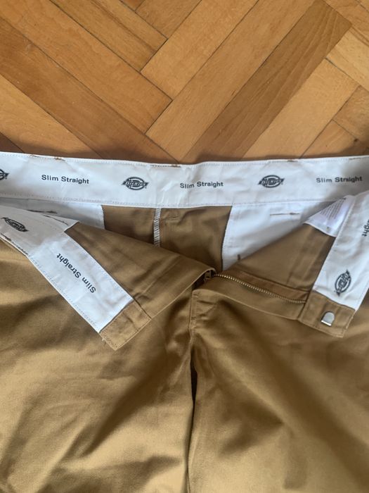Dickies панталони М размер