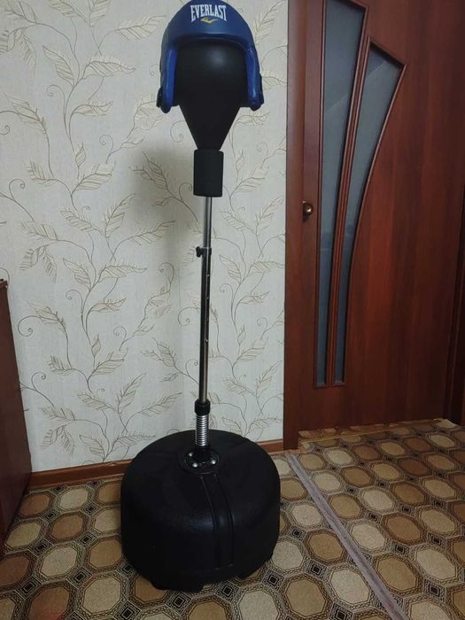 Боксерская груша напольная + Шлем Everlast в ПОДАРОК!