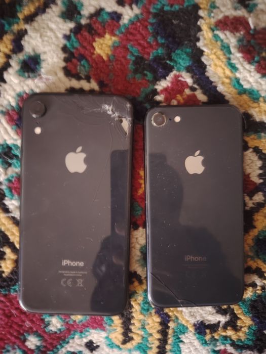 Продам iphone Xr - Se2