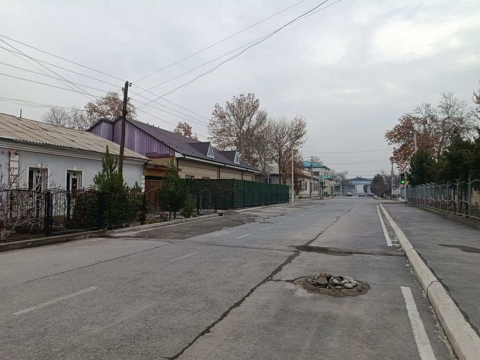 Parvoz maktab kochasida arzon uy