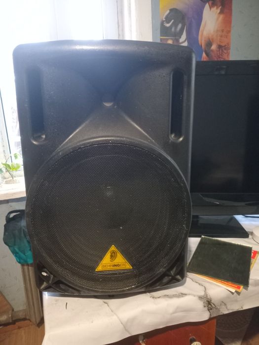 Микшерный пульт.