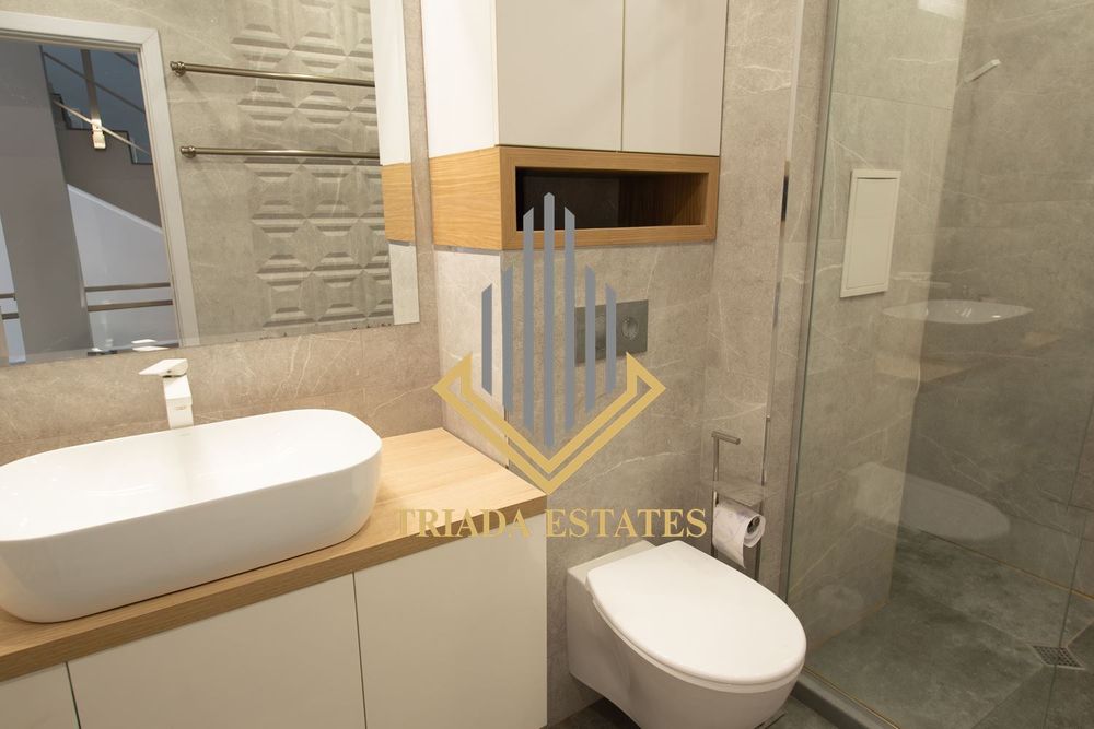 Продава се Къща в Бургас, Сарафово - 211 кв.м за 871 €/кв.м - Снимка #9