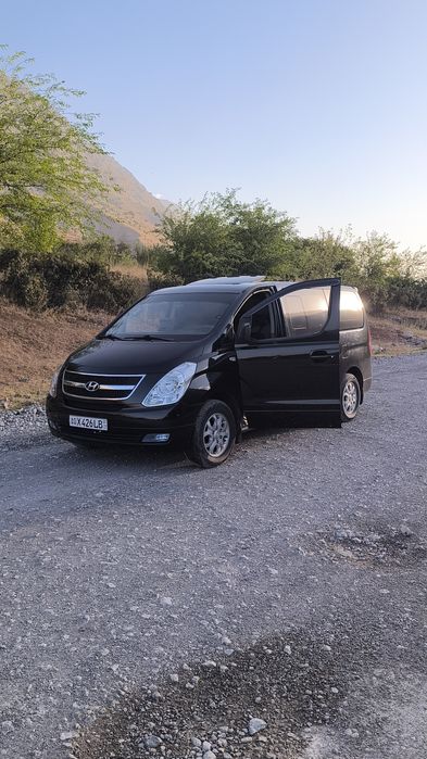 Хундай старихс 2010