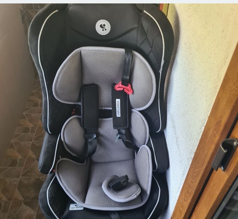 vand scaun auto pentru copii