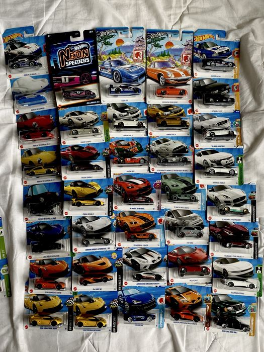 Lot masinute Hot Wheels